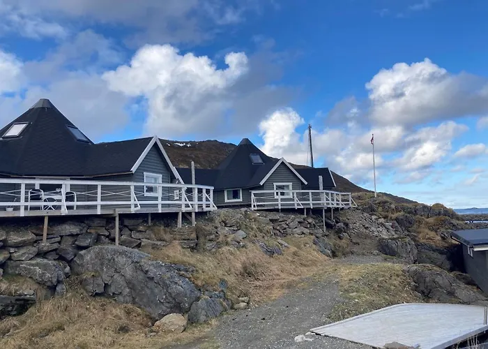 Cape Marina Lodge